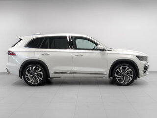 2024 Geely Monjaro I, белый, 3350000 рублей, вид 4