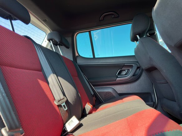 2012 Skoda Fabia II Рестайлинг, белый, 745000 рублей - вид 3