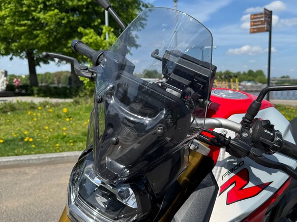 2020 BMW F 900 R, красный, 1049000 рублей - вид 8