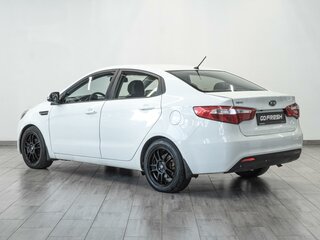 2012 Kia Rio 4-speed III, белый, 919000 рублей, вид 2