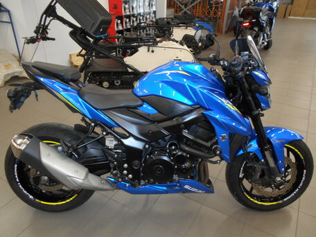 2019 Suzuki GSX-S 750, синий, 730000 рублей, вид 2