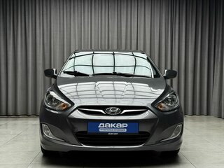 2013 Hyundai Solaris I, серый, 694000 рублей, вид 2