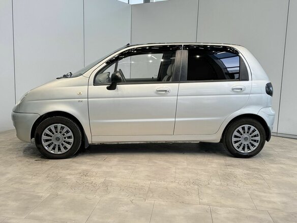 2012 Daewoo Matiz I Рестайлинг, серебристый, 280000 рублей - вид 6