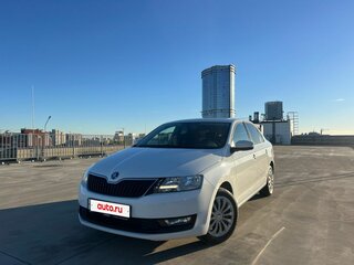 2019 Skoda Rapid I Рестайлинг, белый, 1395000 рублей, вид 1