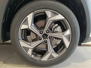 2026 Geely Atlas II, белый, 4119990 рублей, вид 4