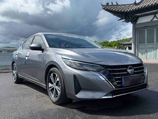 2023 Nissan Sylphy IV (B18) Рестайлинг, серый, 1720000 рублей, вид 3