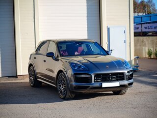 2018 Porsche Cayenne Turbo III, серый, 9900000 рублей, вид 5