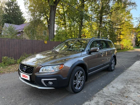 2013 Volvo XC70 II Рестайлинг, серый, 2288000 рублей, вид 1