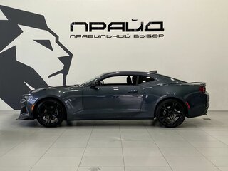 2021 Chevrolet Camaro VI Рестайлинг, серый, 3189900 рублей, вид 4