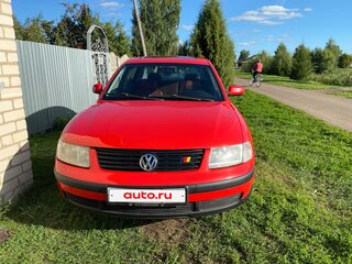 1997 Volkswagen Passat B5, красный, 365000 рублей, вид 1