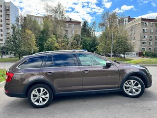 2017 Skoda Octavia Scout III (A7), коричневый, 1890000 рублей, вид 4