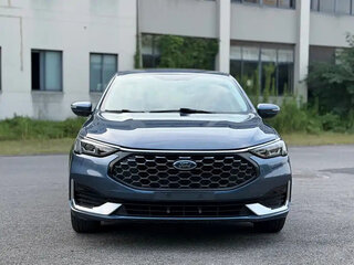 2023 Ford Escort VI Рестайлинг 2, синий, 1100000 рублей, вид 2
