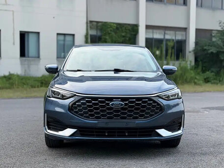 2023 Ford Escort VI Рестайлинг 2, синий, 1100000 рублей, вид 2