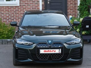2022 BMW i4 eDrive40 G26, зелёный, 5500000 рублей, вид 2
