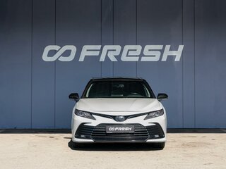 2021 Toyota Camry VIII (XV70) Рестайлинг, белый, 2940000 рублей, вид 3