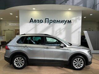 2019 Volkswagen Tiguan II, серебристый, 1890000 рублей, вид 4