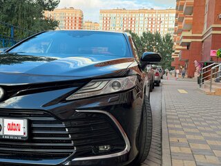 2019 Toyota Camry VIII (XV70), чёрный, 2300000 рублей, вид 3