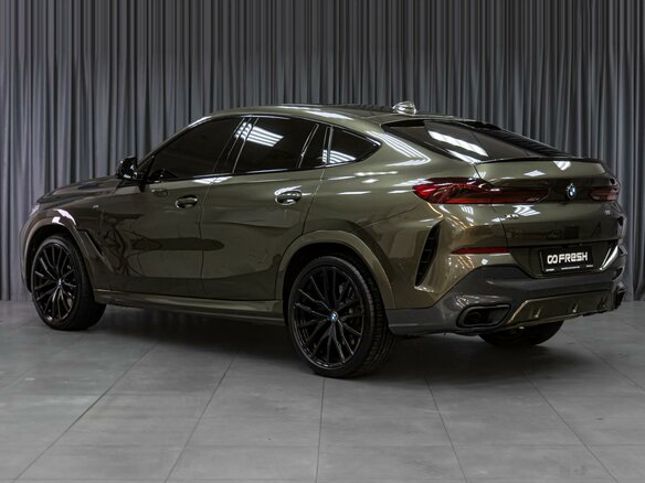 2020 BMW X6 M50d III (G06), зелёный, 7299000 рублей - вид 1