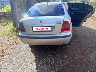 2001 Skoda Octavia I (A4) Рестайлинг, серебристый, 240000 рублей, вид 3