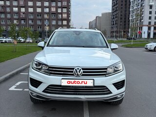 2015 Volkswagen Touareg II Рестайлинг, белый, 3250000 рублей, вид 4