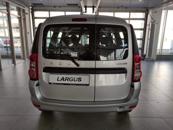 2026 Lada (ВАЗ) Largus I Рестайлинг, серебристый - вид 5
