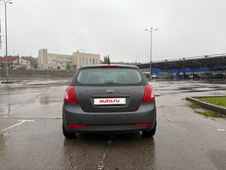 2010 Kia Ceed I Рестайлинг, серебристый, 540000 рублей, вид 4