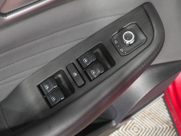 2022 Haval F7x I Рестайлинг, красный, 1875000 рублей - вид 14