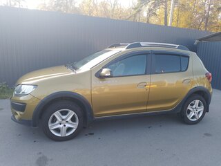 2017 Renault Sandero Stepway II, зелёный, 800000 рублей, вид 3