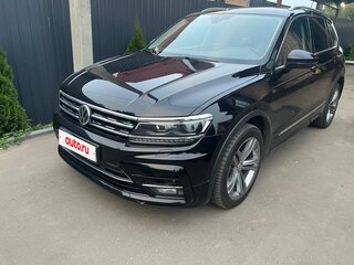 2020 Volkswagen Tiguan II, чёрный, 3100000 рублей, вид 1
