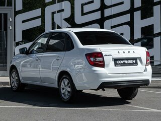 2023 Lada (ВАЗ) Granta I Рестайлинг, белый, 782500 рублей, вид 2