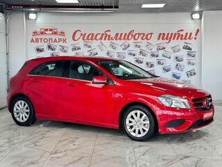 2014 Mercedes-Benz A-Класс 180 III (W176), красный, 1289000 рублей, вид 1