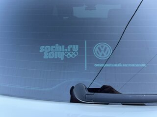 2013 Volkswagen Touareg II, белый, 1800000 рублей, вид 5