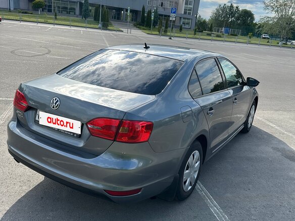 2014 Volkswagen Jetta VI Рестайлинг, серый, 900000 рублей - вид 7