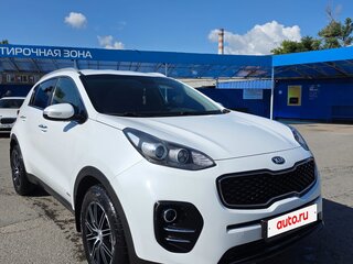 2017 Kia Sportage IV, белый, 1990000 рублей, вид 3