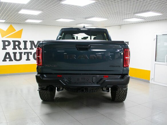 2026 Ram 1500 RHO V Рестайлинг, синий, 11999000 рублей - вид 4