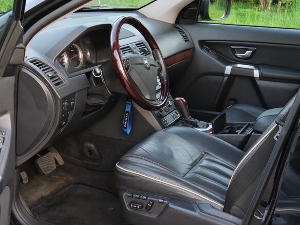 2012 Volvo XC90 5 Geartronic I Рестайлинг, чёрный, 1370000 рублей - вид 8
