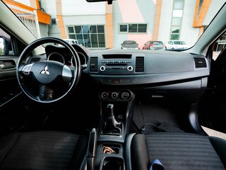 2012 Mitsubishi Lancer X Рестайлинг, чёрный, 875000 рублей, вид 3