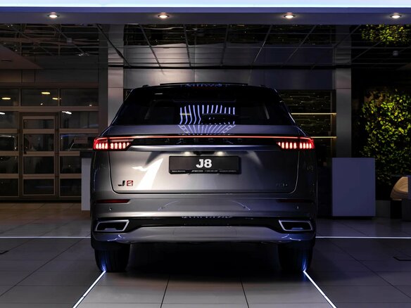 2026 Jaecoo J8, серебристый, 4598550 рублей - вид 4