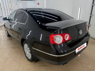 2010 Volkswagen Passat B6, чёрный, 787000 рублей, вид 5