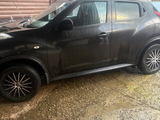 2013 Nissan Juke I, чёрный, 850000 рублей, вид 4