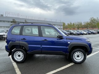 2026 Lada (ВАЗ) Niva Travel I Рестайлинг, синий, 1548000 рублей, вид 3