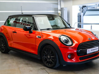 2020 Mini Hatch Cooper III (F55/F56) Рестайлинг, оранжевый, 2250000 рублей, вид 3