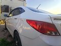 2015 Hyundai Solaris I Рестайлинг, белый, 720000 рублей - вид 5