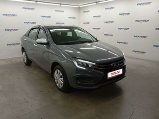 2024 Lada (ВАЗ) Vesta I Рестайлинг (NG), серый, 1230250 рублей, вид 2