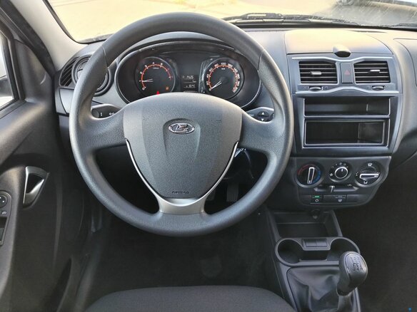 2026 Lada (ВАЗ) Granta I Рестайлинг, белый, 1068000 рублей - вид 11