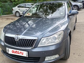 2008 Skoda Octavia II (A5) Рестайлинг, серый, 600000 рублей, вид 2