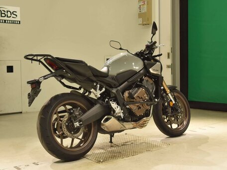 2025 Honda CB 650R, серый, 1197000 рублей, вид 5