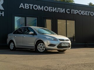 2009 Ford Focus II Рестайлинг, серебристый, 710000 рублей, вид 3