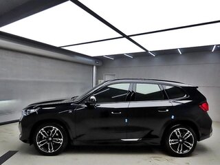 2023 BMW X1 18d sDrive III (U11/U12), чёрный, 2860500 рублей, вид 4