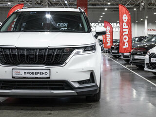 2021 Kia Carnival IV, белый, 3579700 рублей, вид 4
